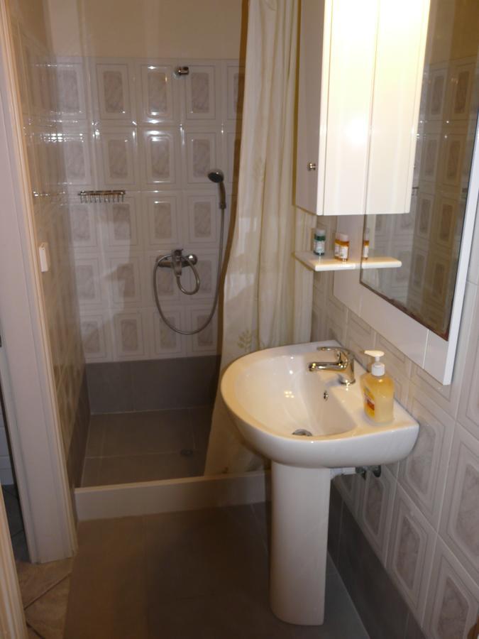 Apartment Eviali *