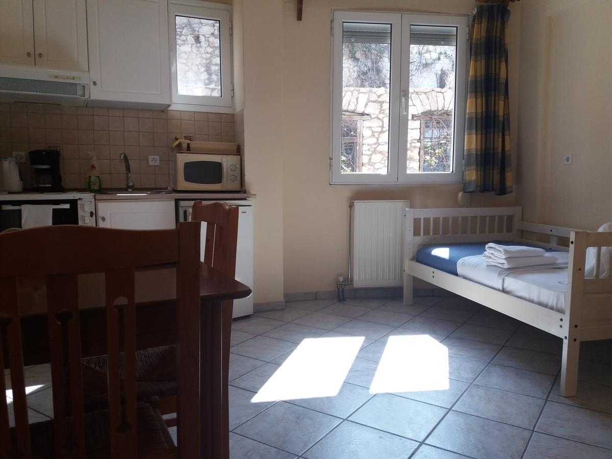 Apartment Eviali *