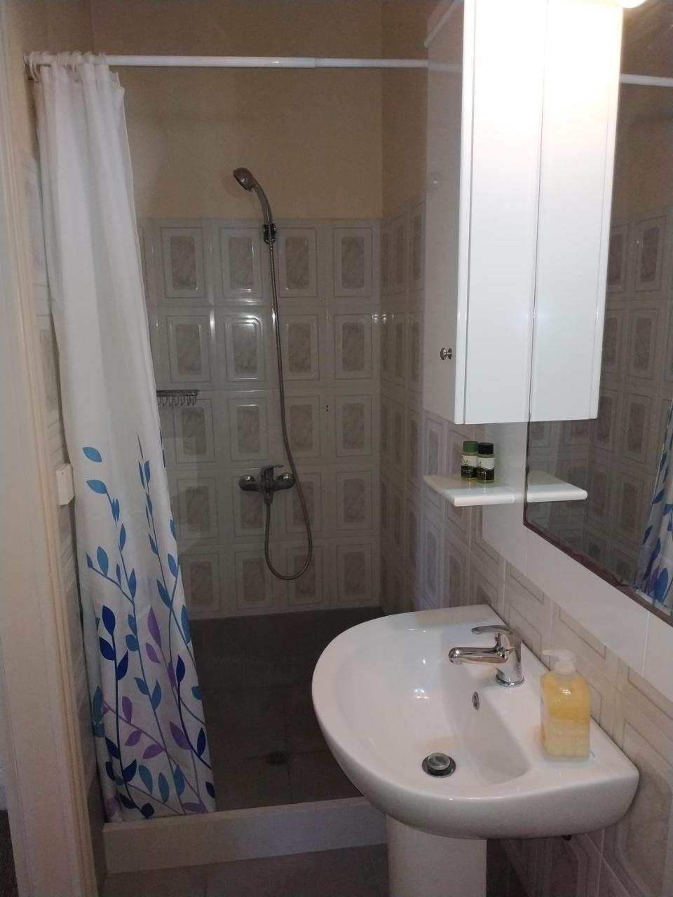Apartment Eviali *
